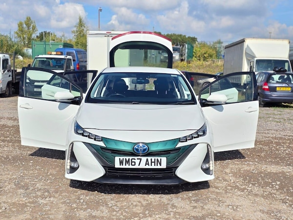 Used Toyota Prius 2018 for sale - 75984501: Photo 7