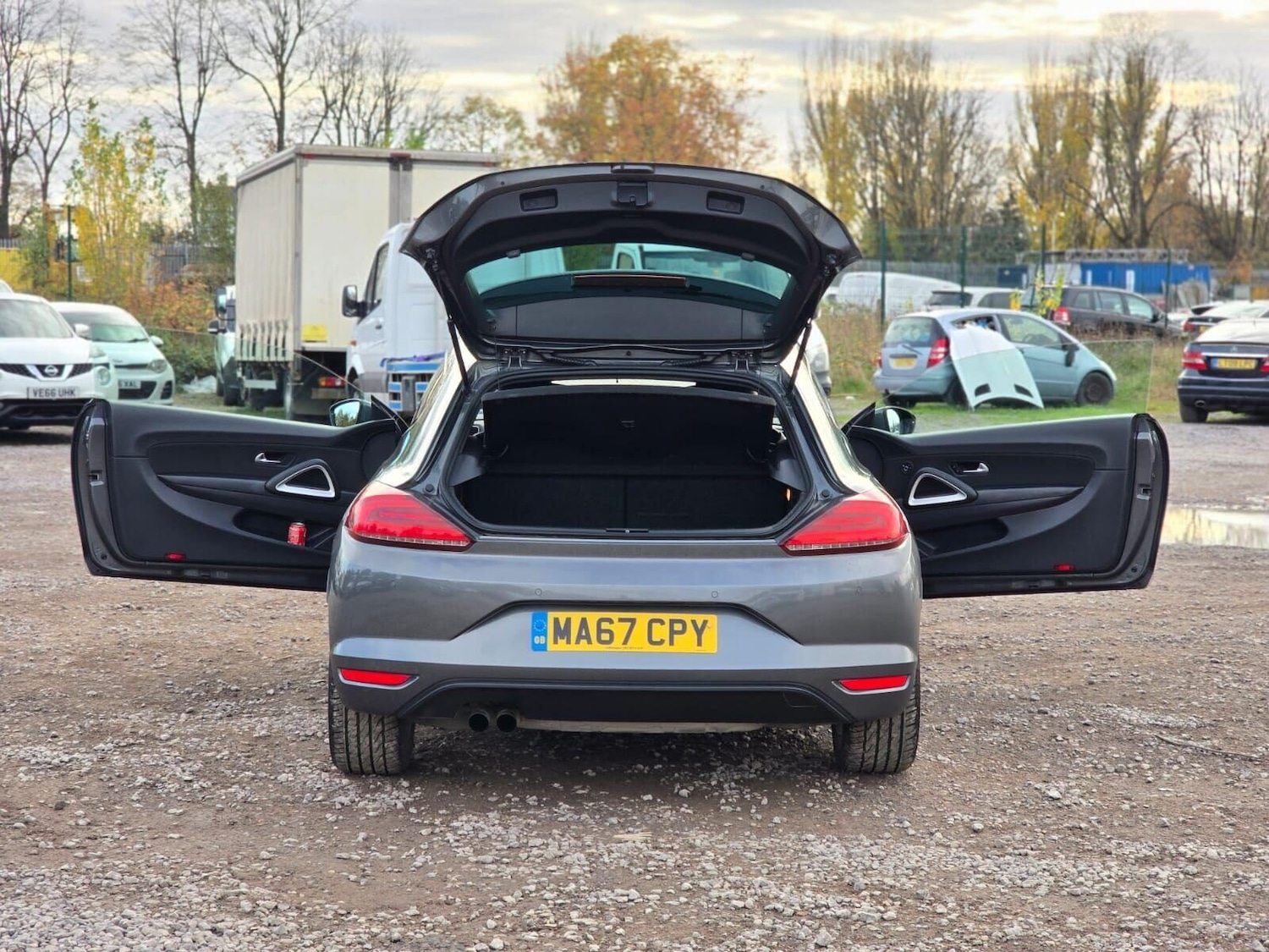 Used Volkswagen Scirocco 2017 for sale - 76531098: Photo 12