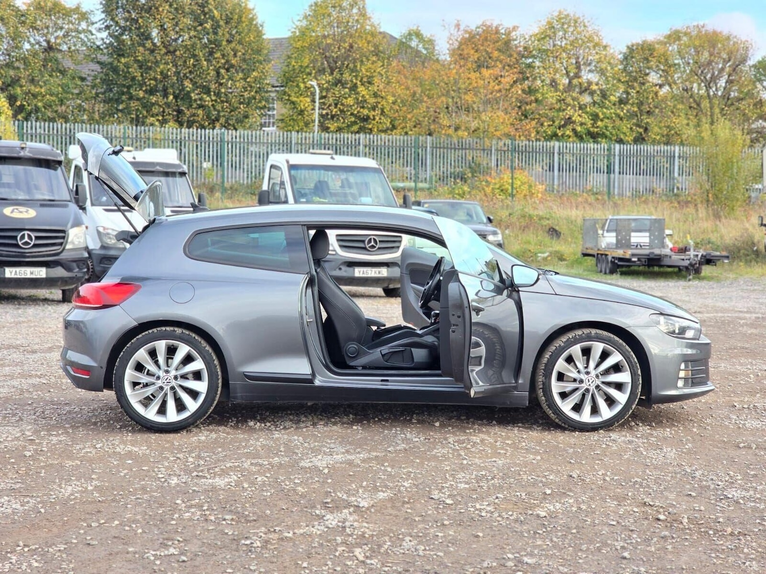 Used Volkswagen Scirocco 2017 for sale - 76531098: Photo 15