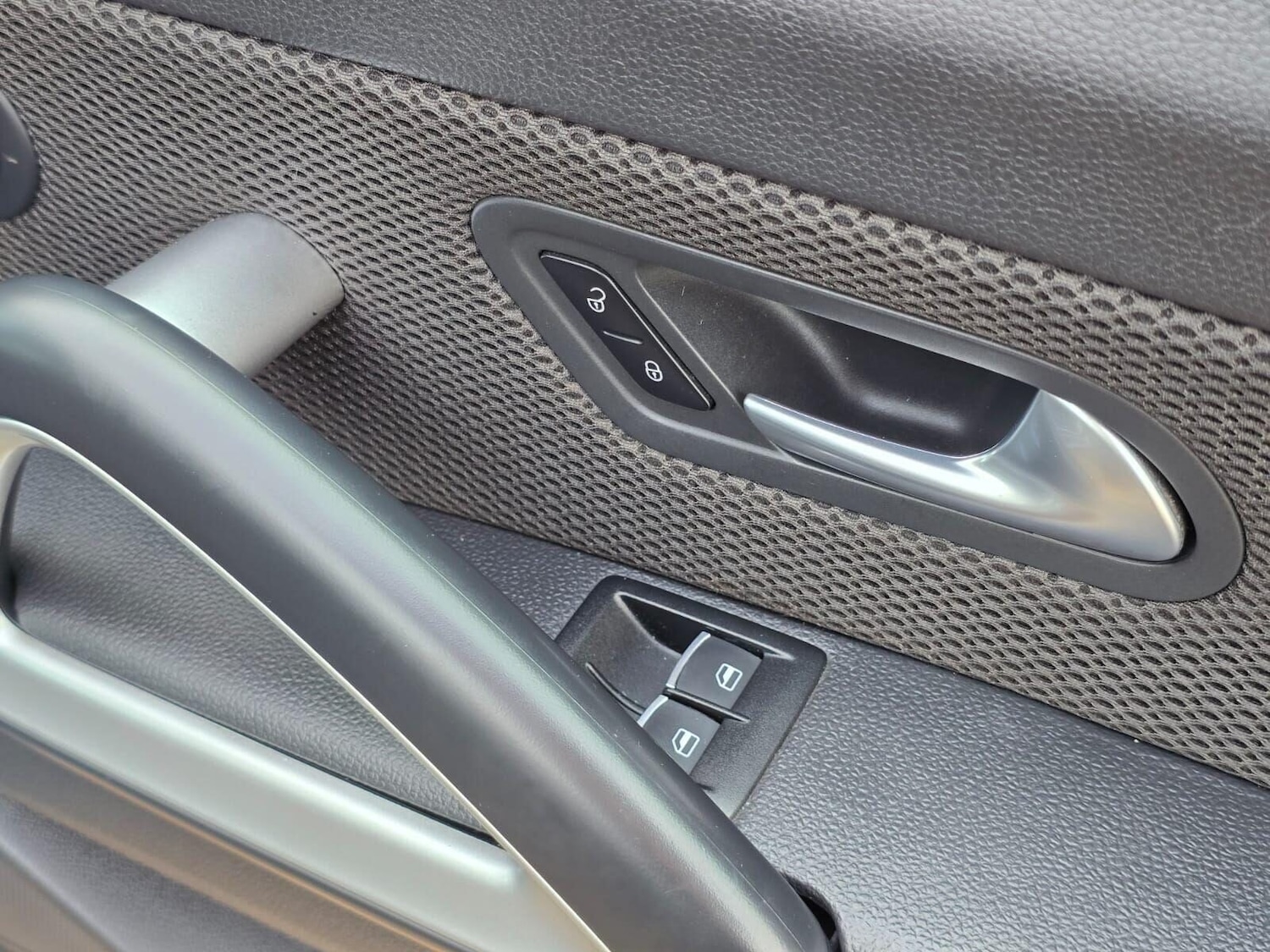 Used Volkswagen Scirocco 2017 for sale - 76531098: Photo 28