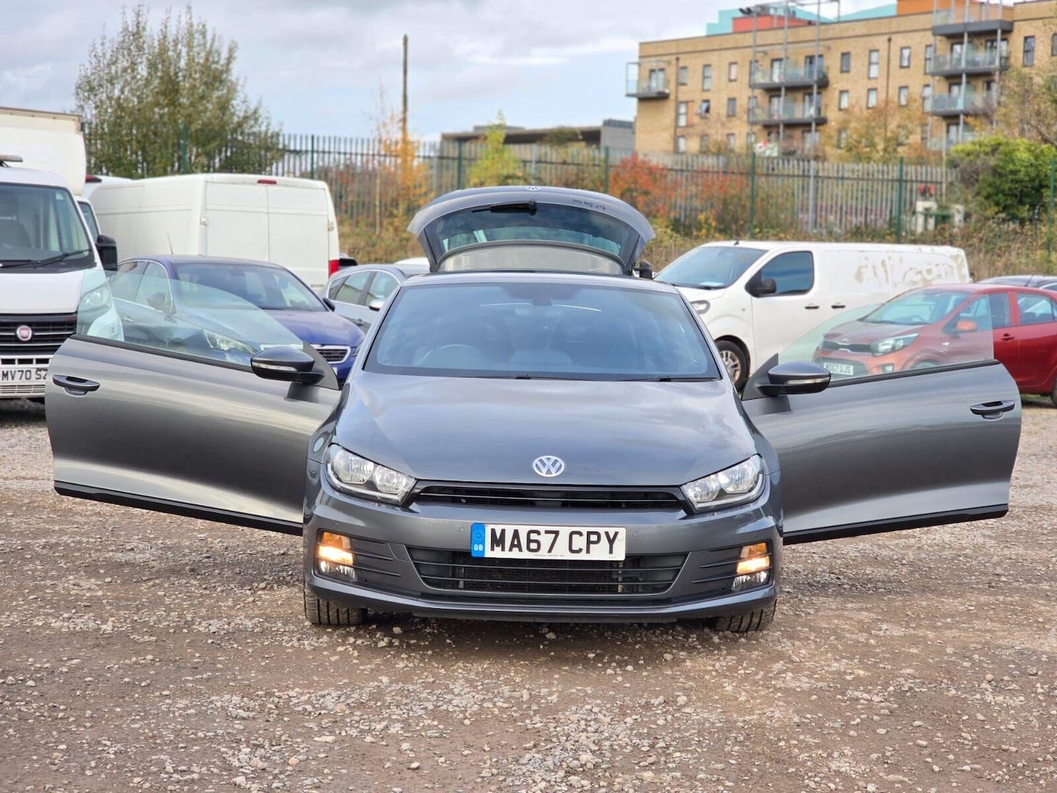 Used Volkswagen Scirocco 2017 for sale - 76531098: Photo 7