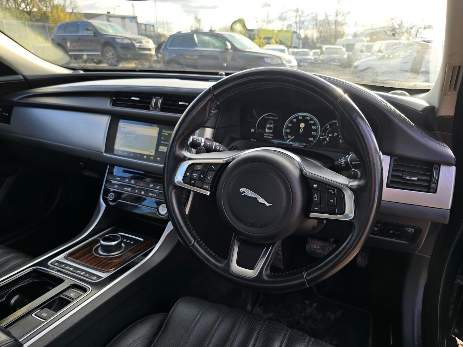 Used Jaguar XF 2017 for sale - 76299162: Photo 38