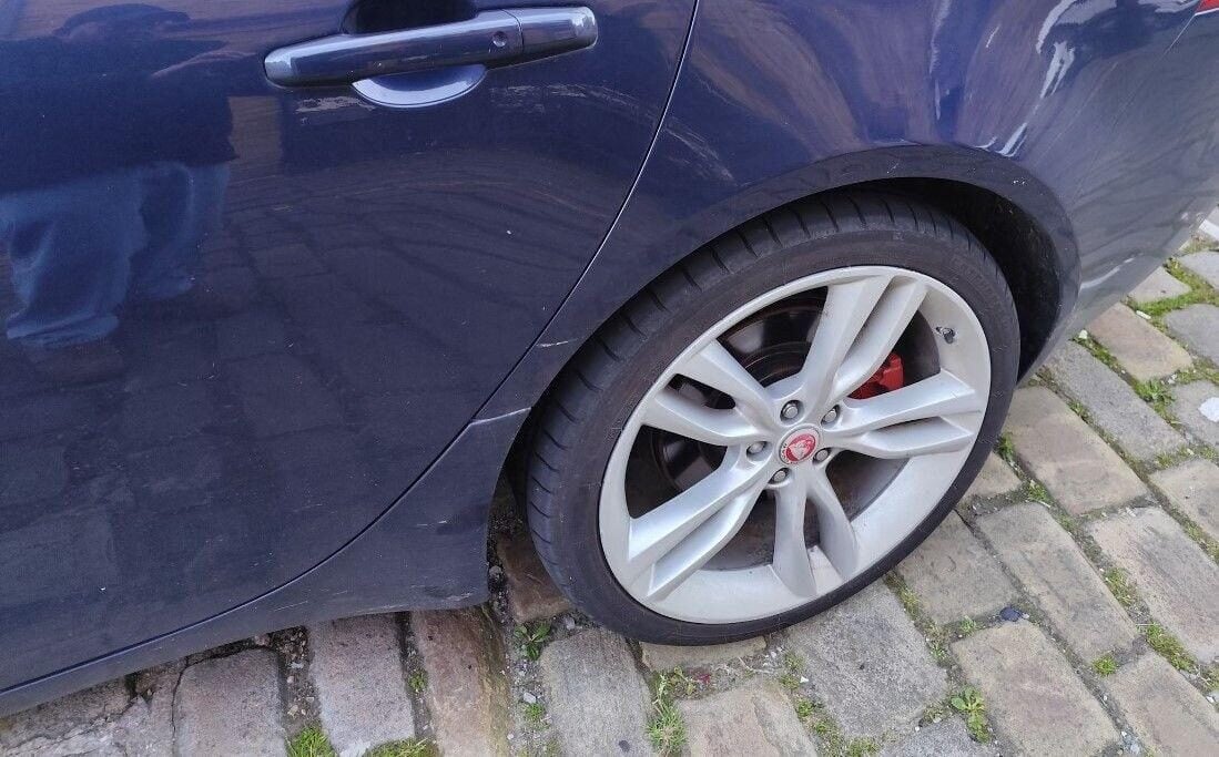 Used Jaguar XF 2017 for sale - 76299162: Photo 9