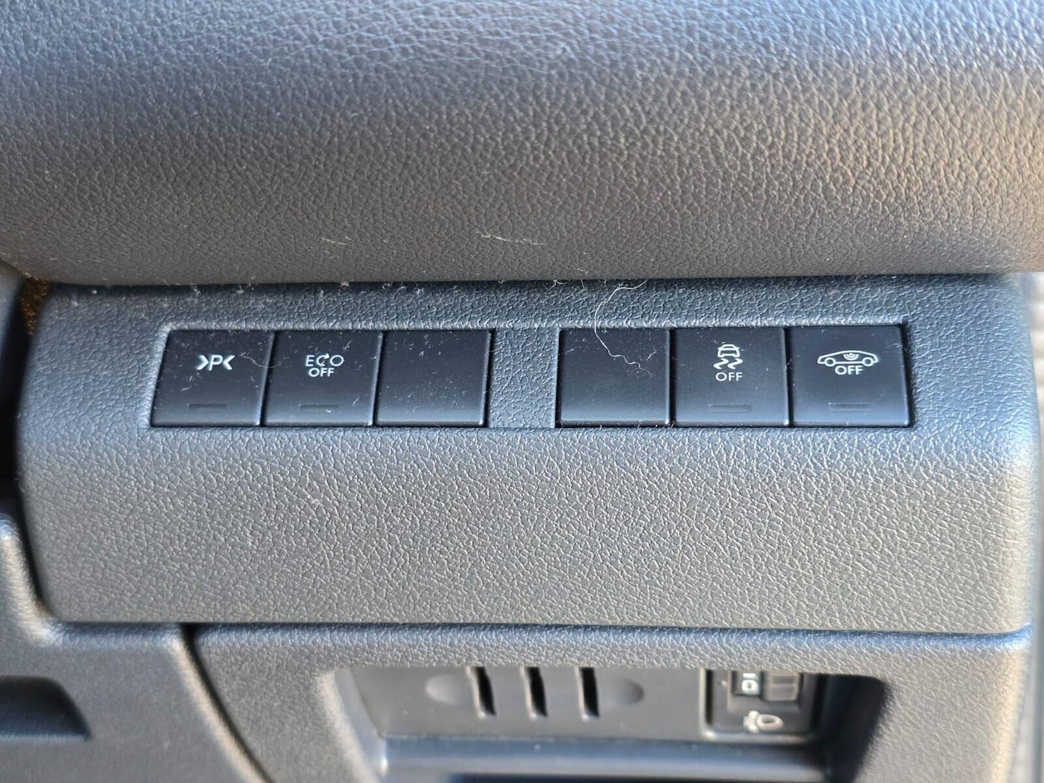 Used Peugeot 3008 2016 for sale - 78040376: Photo 27