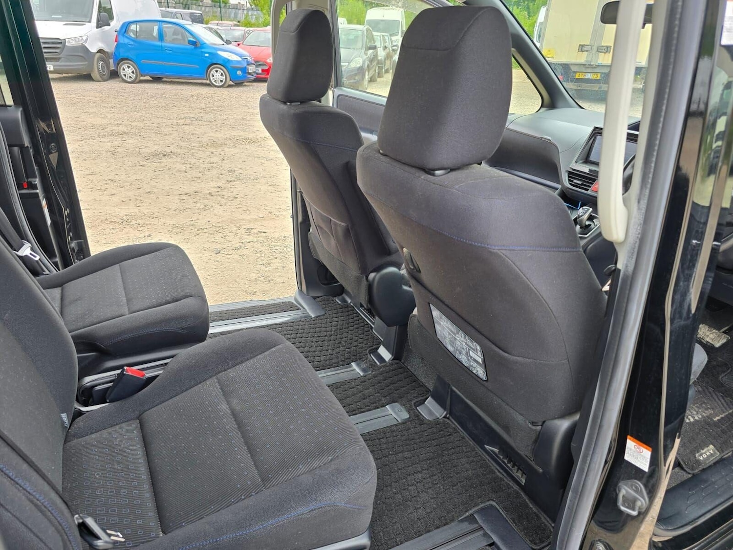 Vehicle 28