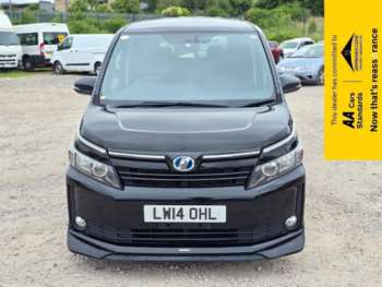Used Toyota Voxy  for sale - 75054044: Photo