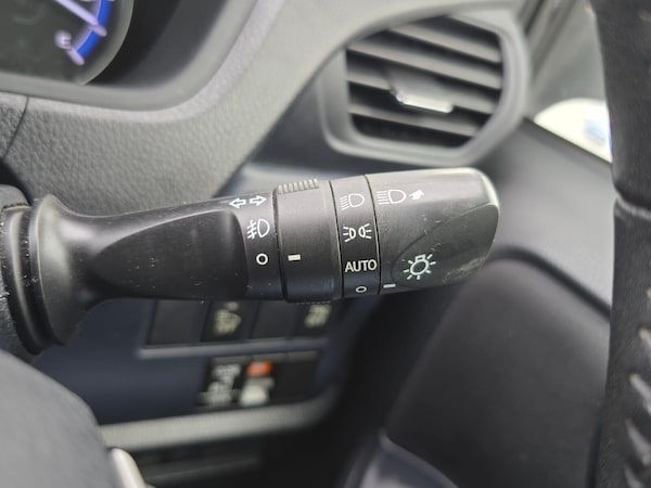 Used Toyota Voxy 2014 for sale - 75054044: Photo 35