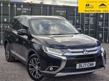 Used Mitsubishi Outlander 2017 for sale - 79724011: Photo