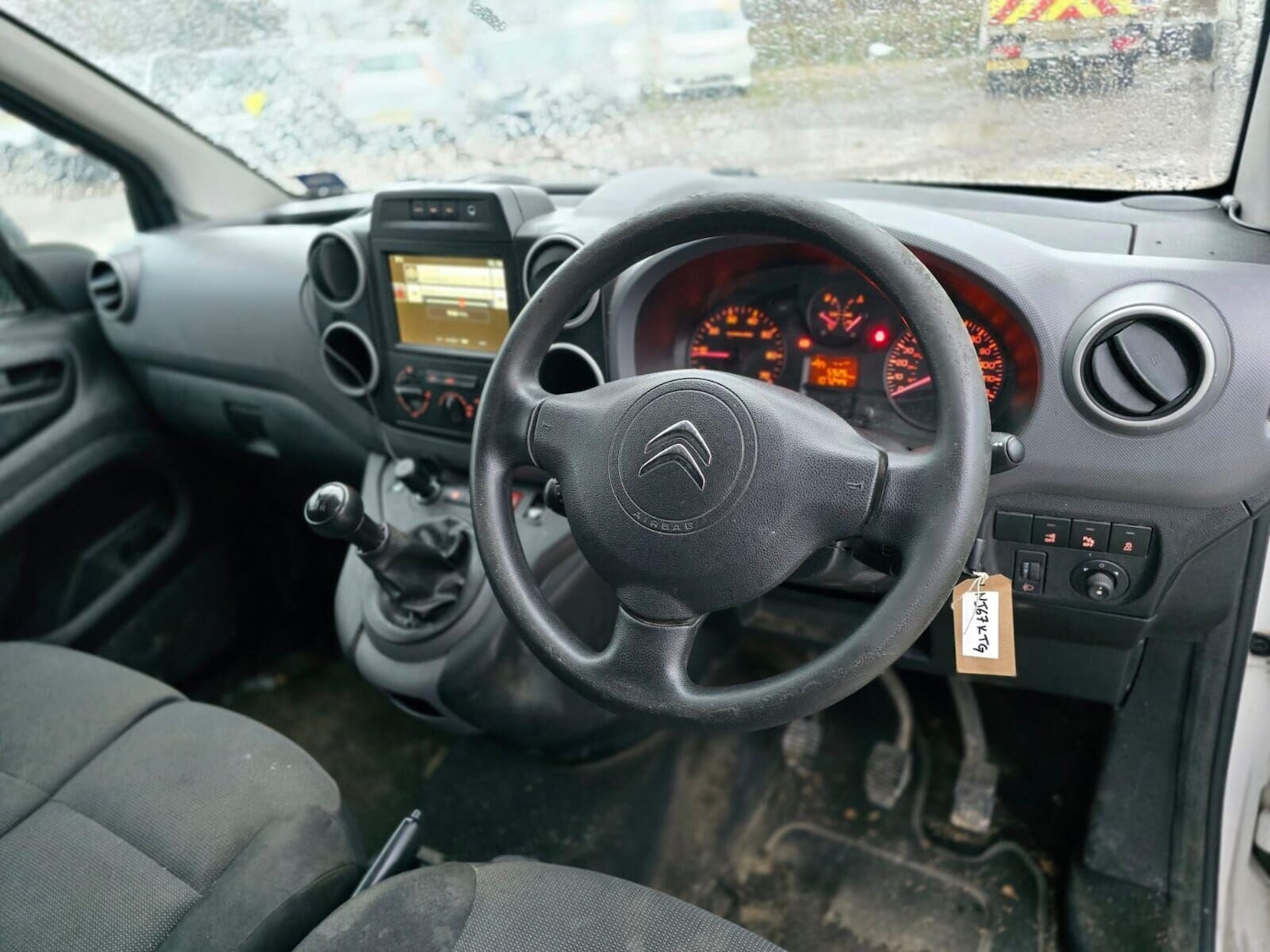 Used Citroen Berlingo 2017 for sale - 77152764: Photo 20