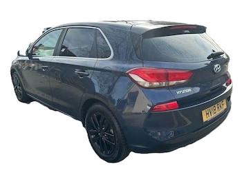 Used Hyundai i30 2018 for sale - 77931021: Photo