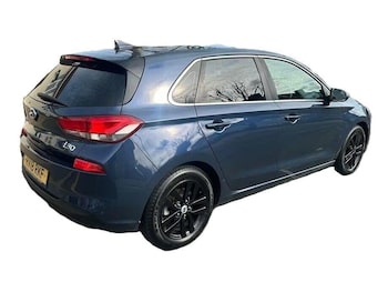 Used Hyundai i30 2018 for sale - 77931021: Photo