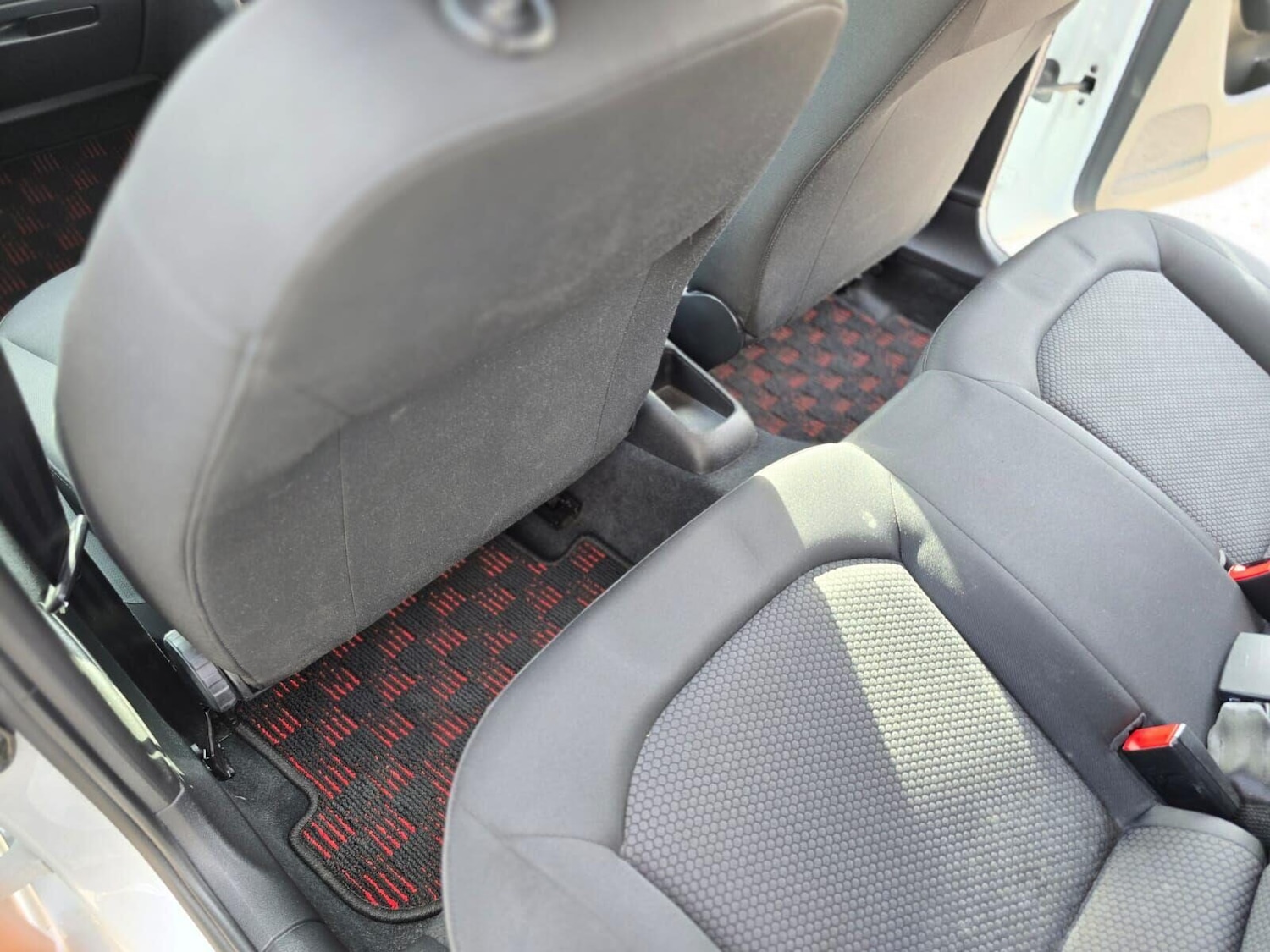 Used Audi A1 2015 for sale - 76218968: Photo 25