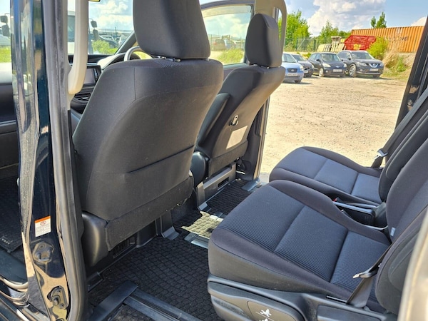 Used Toyota Voxy 2014 for sale - 75076211: Photo 22