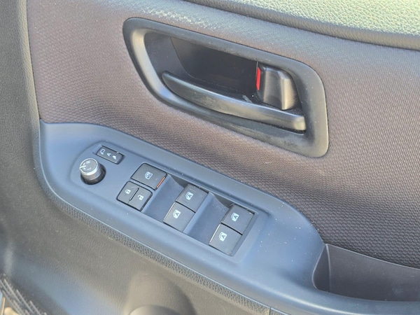 Used Toyota Voxy 2014 for sale - 75076211: Photo 53