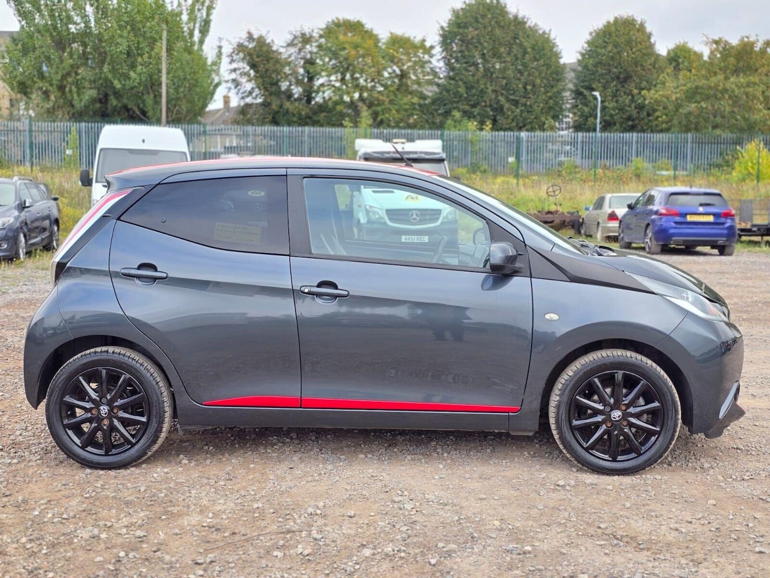 Used Toyota AYGO 2017 for sale - 76119919: Photo 15