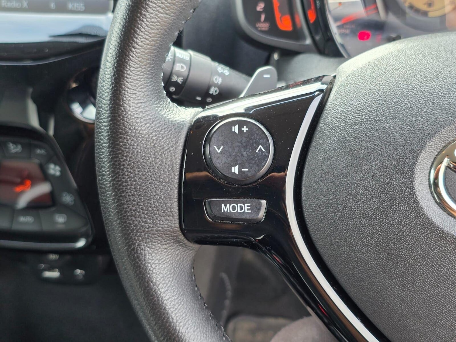 Used Toyota AYGO 2017 for sale - 76119919: Photo 28