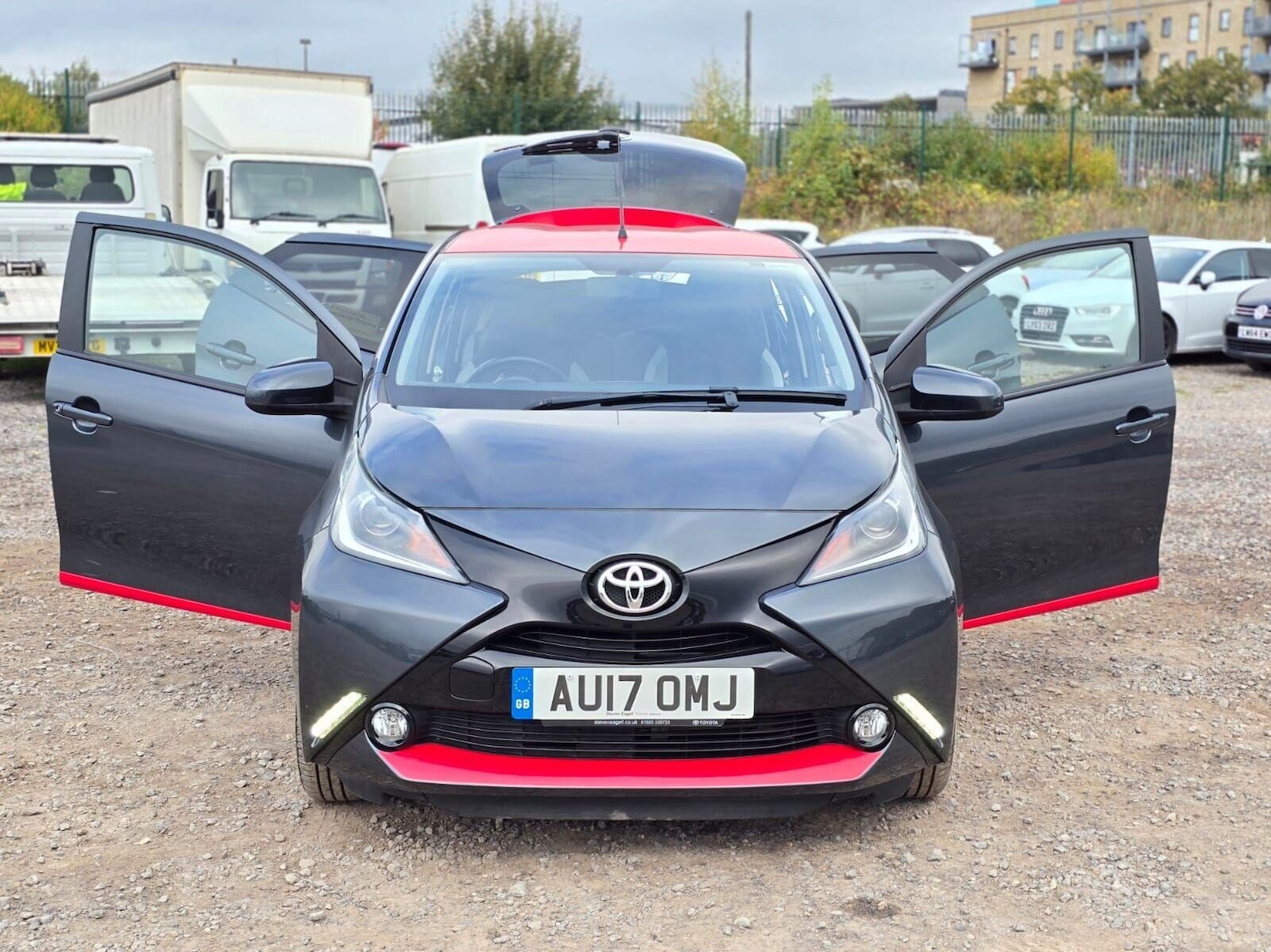Used Toyota AYGO 2017 for sale - 76119919: Photo 8