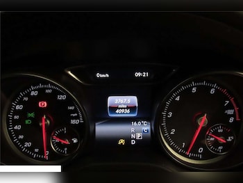 Used Mercedes-Benz GLA 2019 for sale - 78926514: Photo