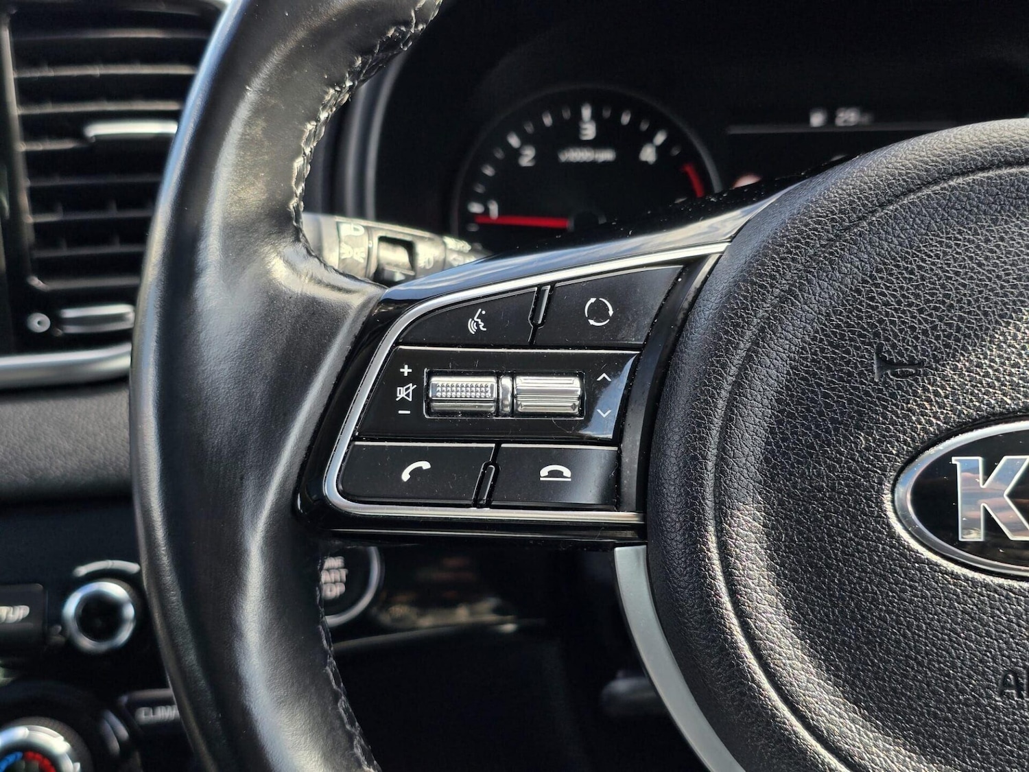 Used Kia Sportage 2019 for sale - 77555952: Photo 37