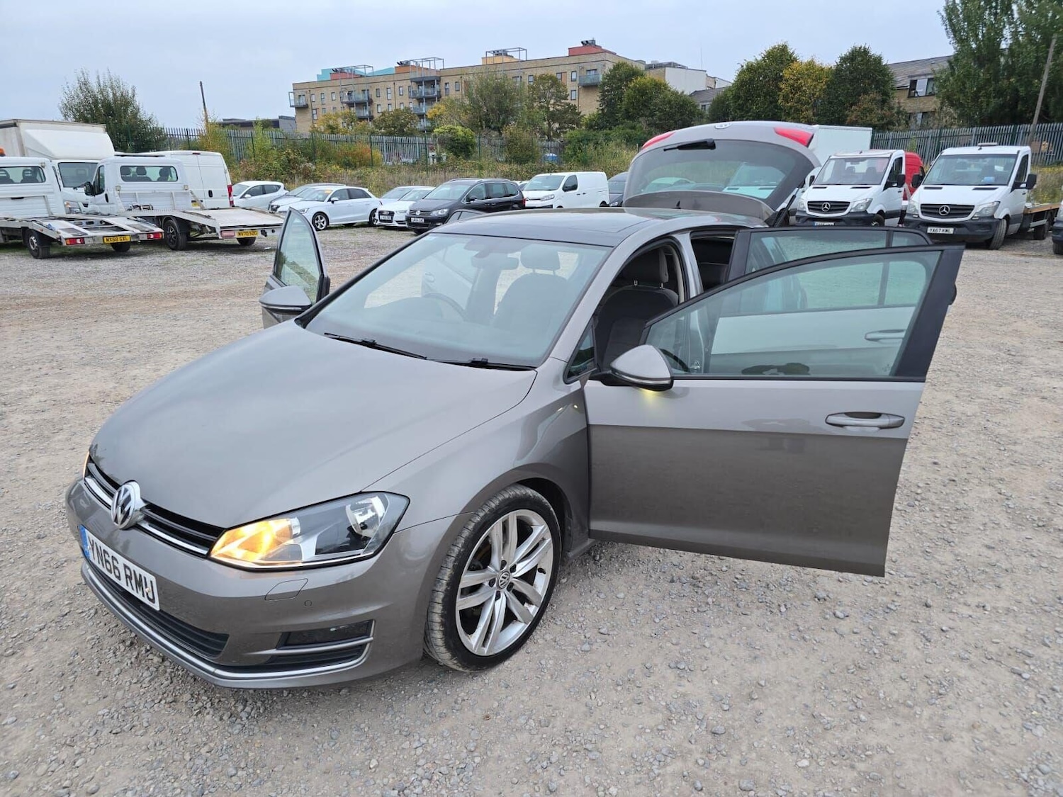 Used Volkswagen Golf 2016 for sale - 76119913: Photo 10
