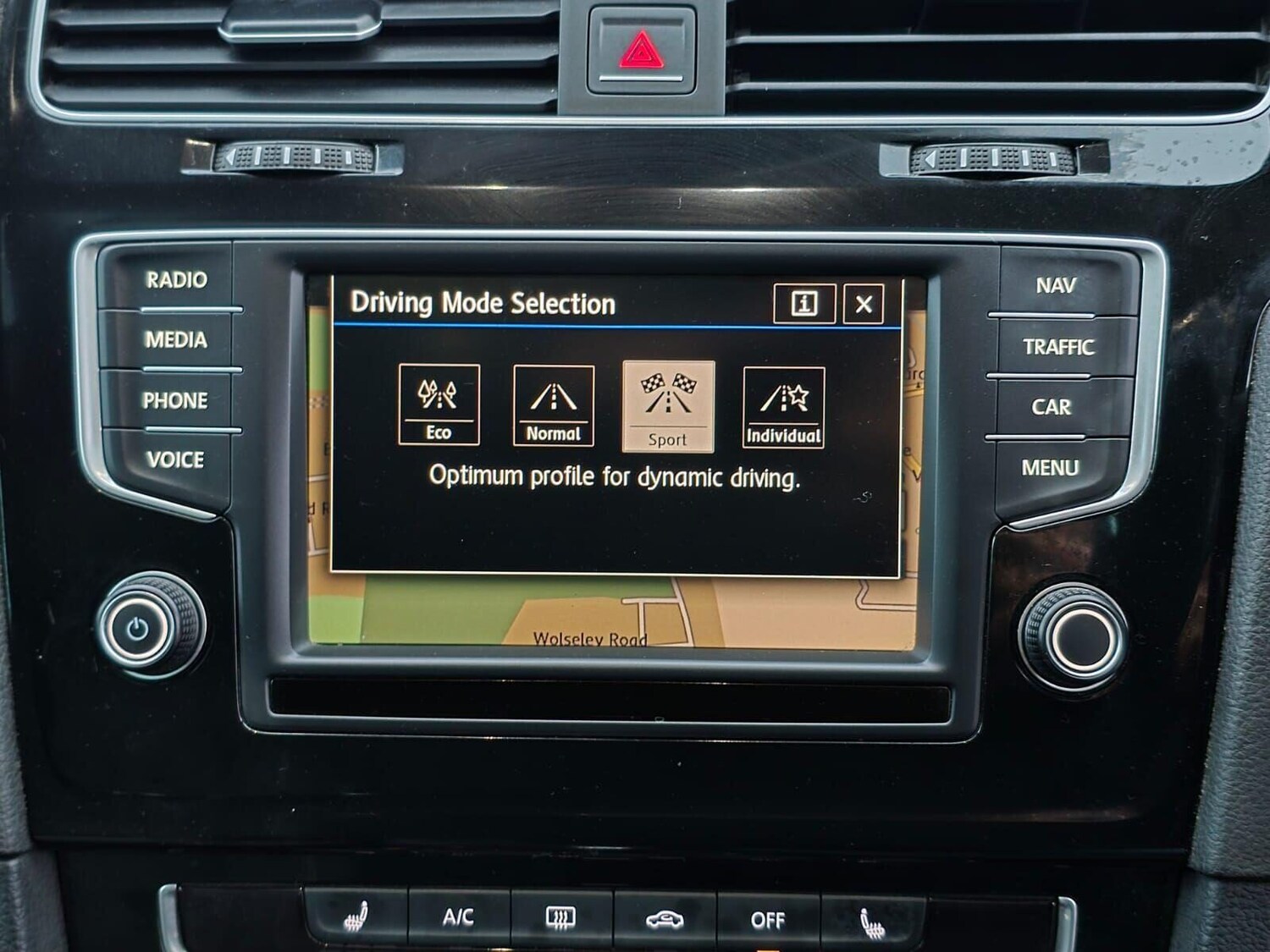 Used Volkswagen Golf 2016 for sale - 76119913: Photo 37