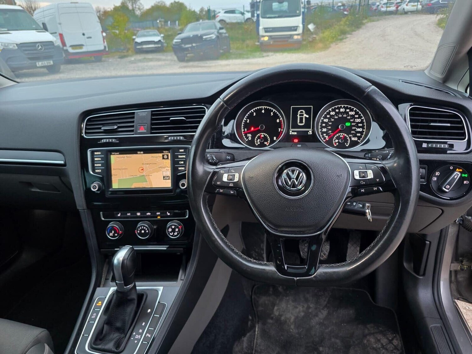 Used Volkswagen Golf 2016 for sale - 76119913: Photo 41