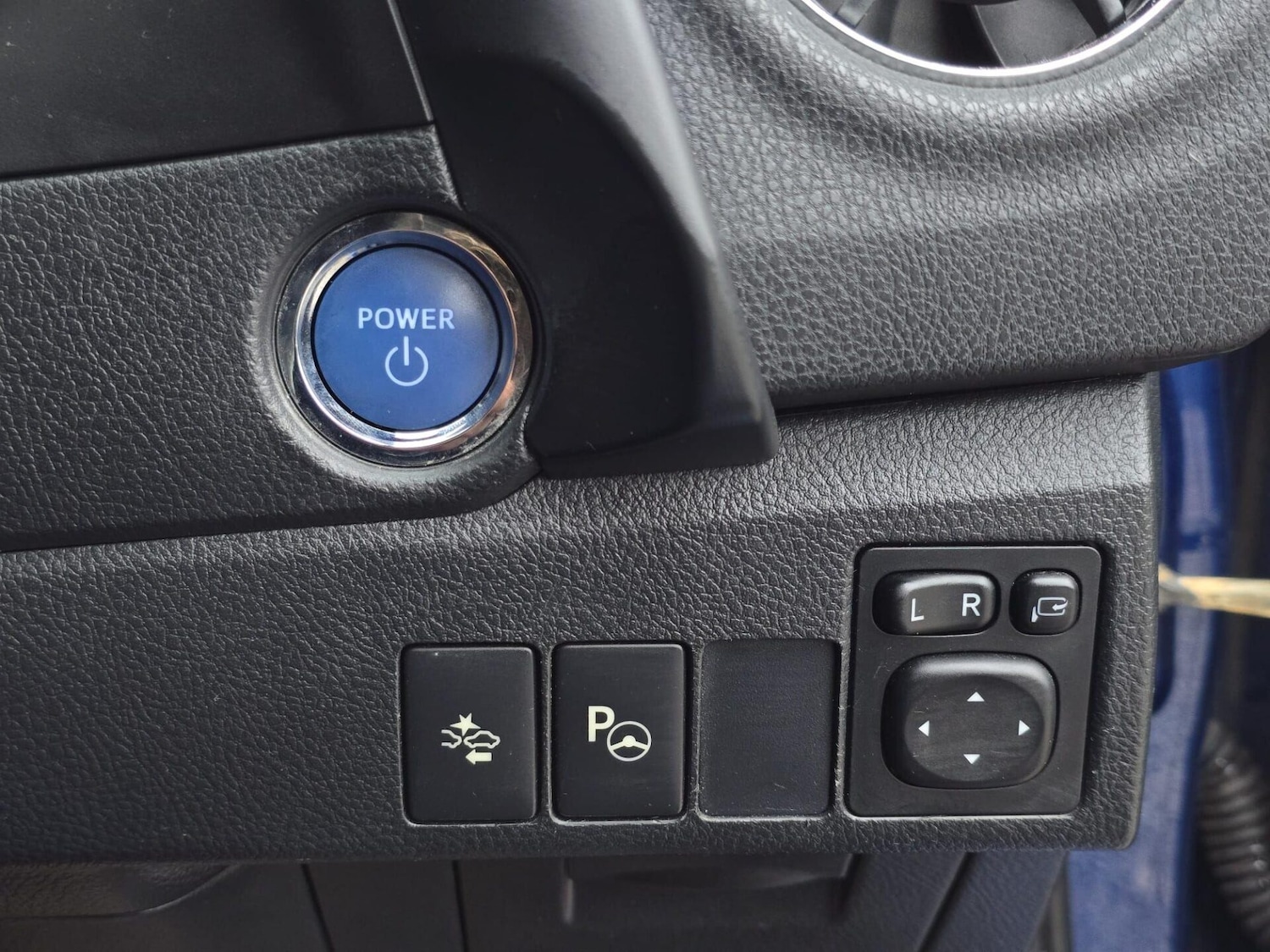 Used Toyota Auris 2017 for sale - 77483325: Photo 29