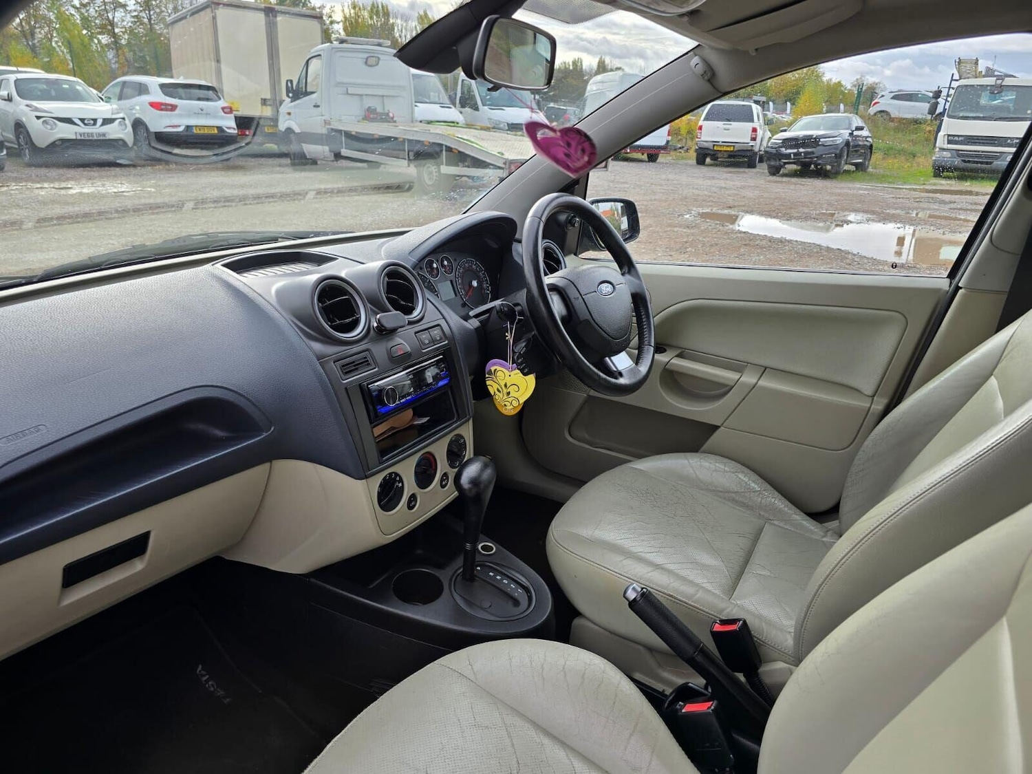 Used Ford Fiesta 2008 for sale - 76381988: Photo 22
