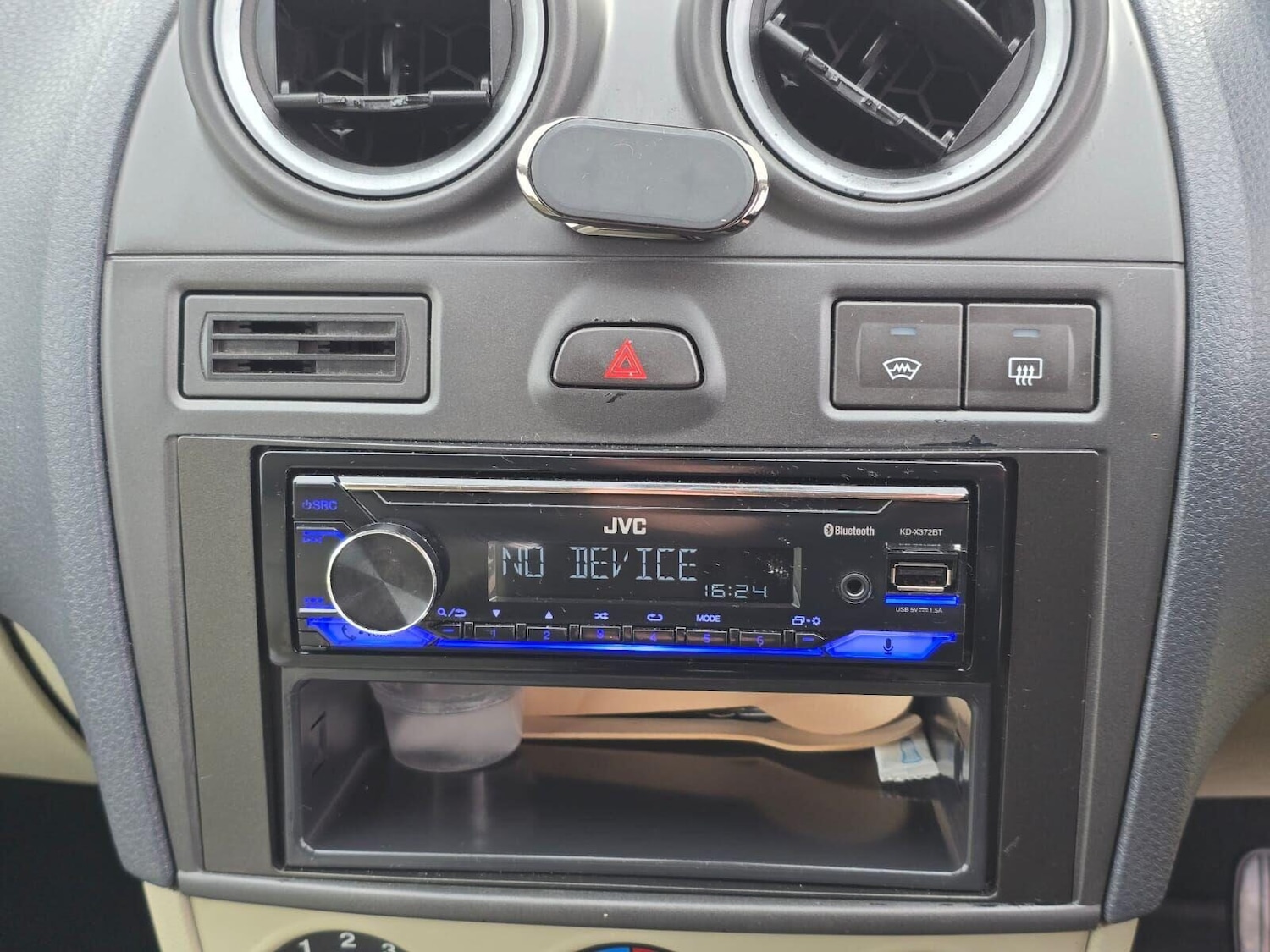 Used Ford Fiesta 2008 for sale - 76381988: Photo 28