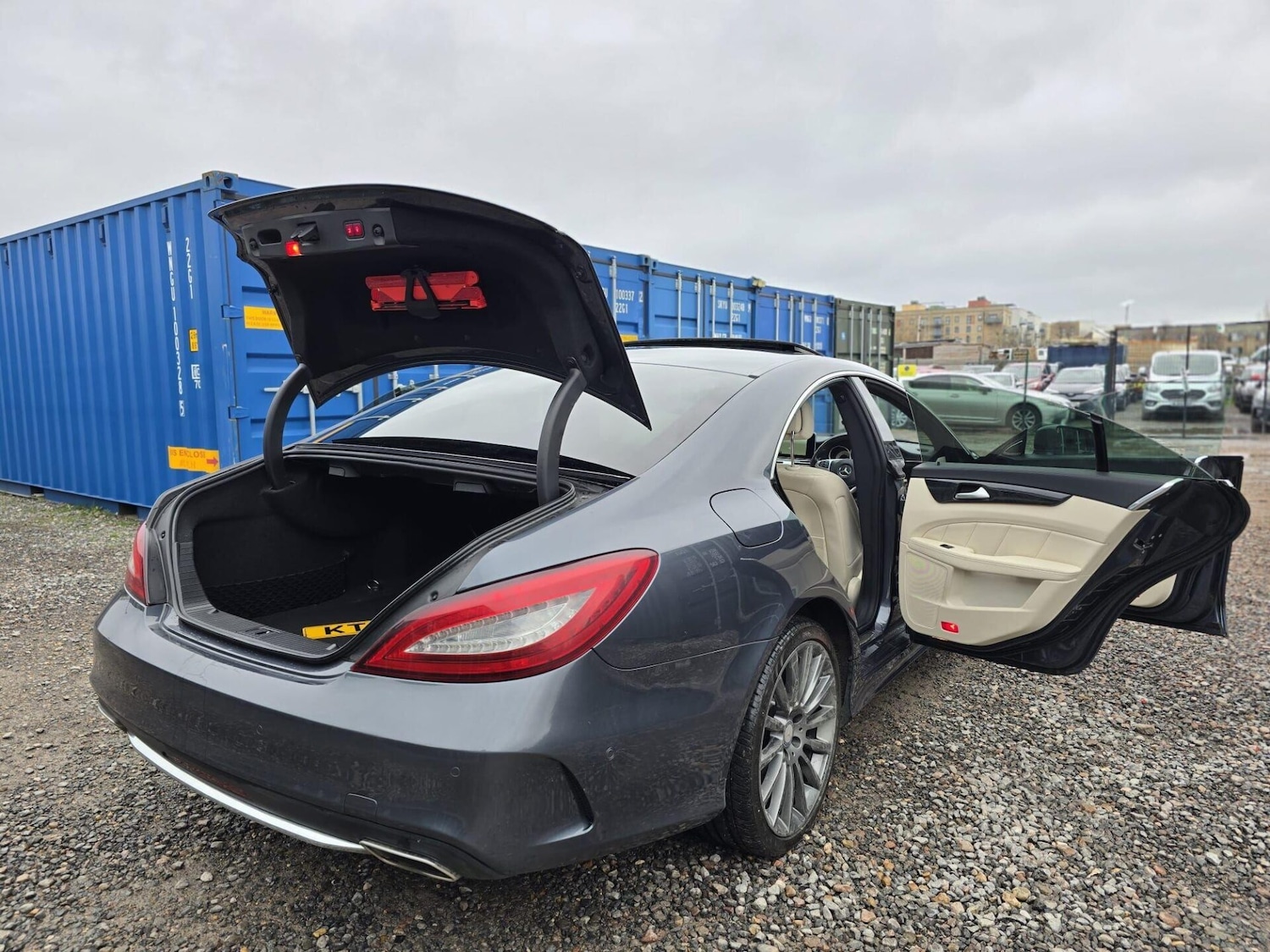 Used Mercedes-Benz CLS 2015 for sale - 77631472: Photo 16