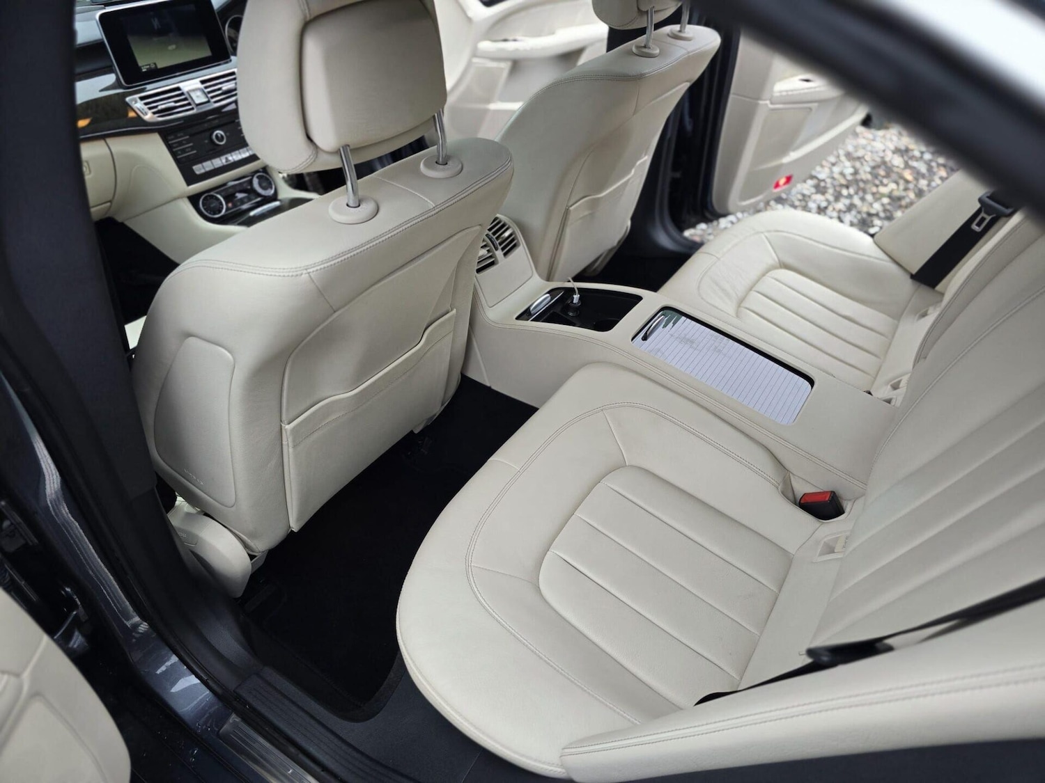 Used Mercedes-Benz CLS 2015 for sale - 77631472: Photo 25