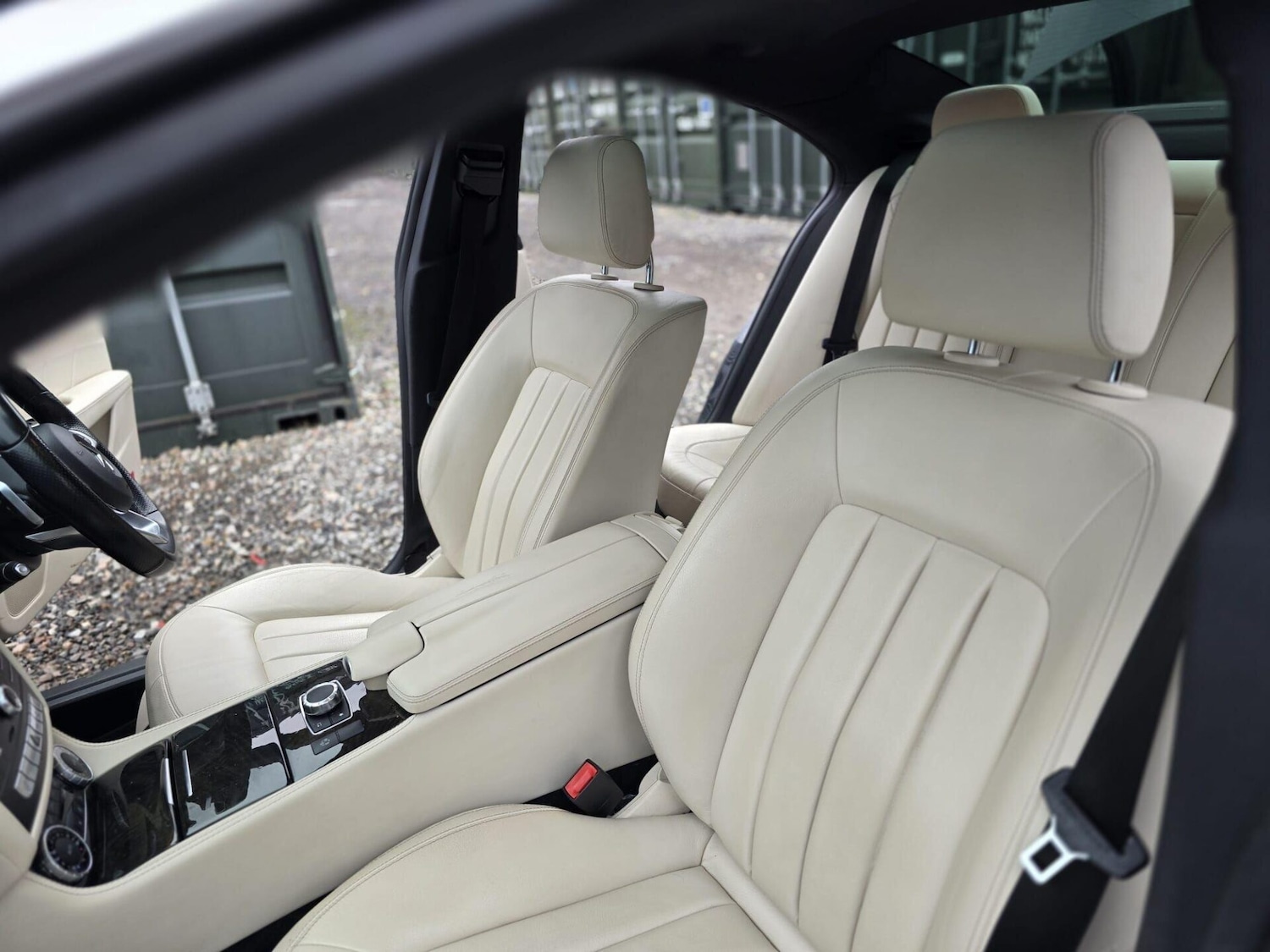 Used Mercedes-Benz CLS 2015 for sale - 77631472: Photo 43