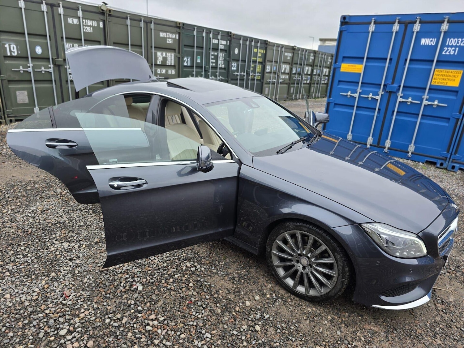 Used Mercedes-Benz CLS 2015 for sale - 77631472: Photo 8