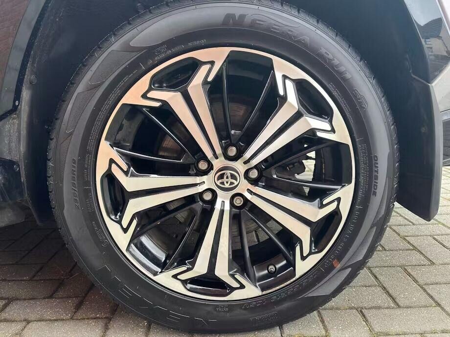 Used Toyota RAV4 2021 for sale - 77719095: Photo 11