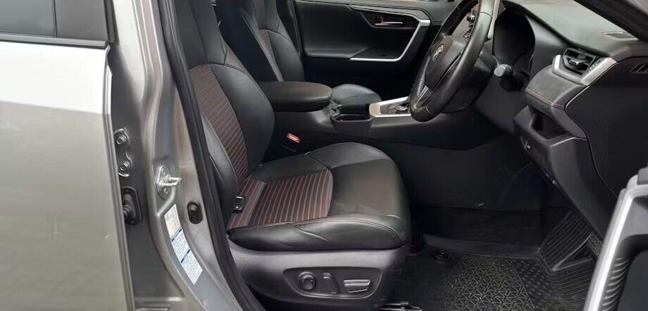Used Toyota RAV4 2021 for sale - 77719095: Photo 6