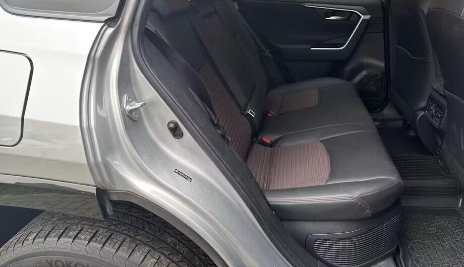 Used Toyota RAV4 2021 for sale - 77719095: Photo 7