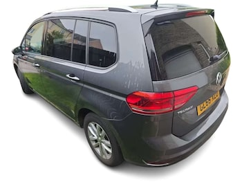 Used Volkswagen Touran 2016 for sale - 78975562: Photo
