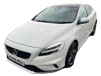 Used Volvo V40 2018 for sale - 78605036: Photo