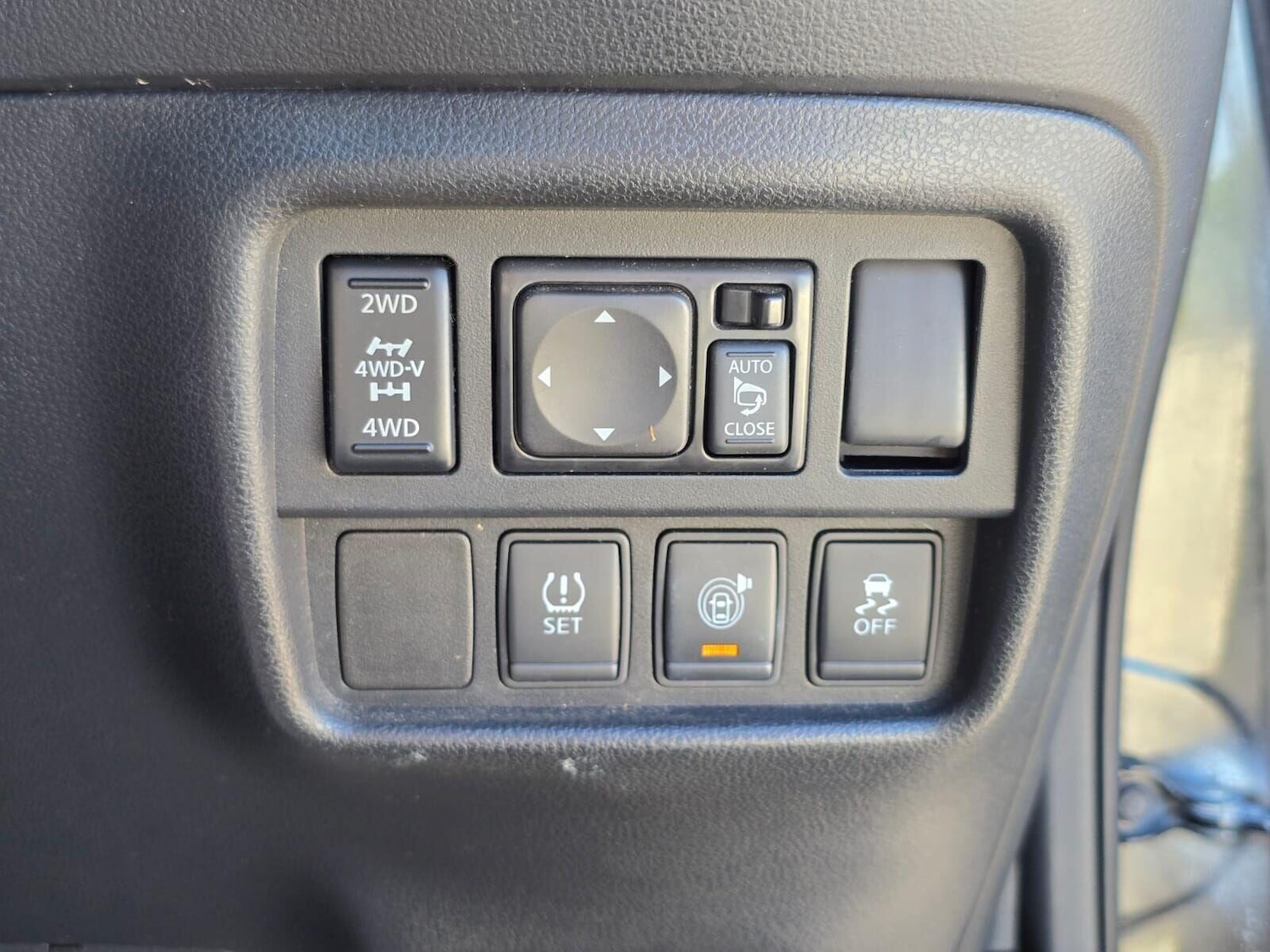 Vehicle 28