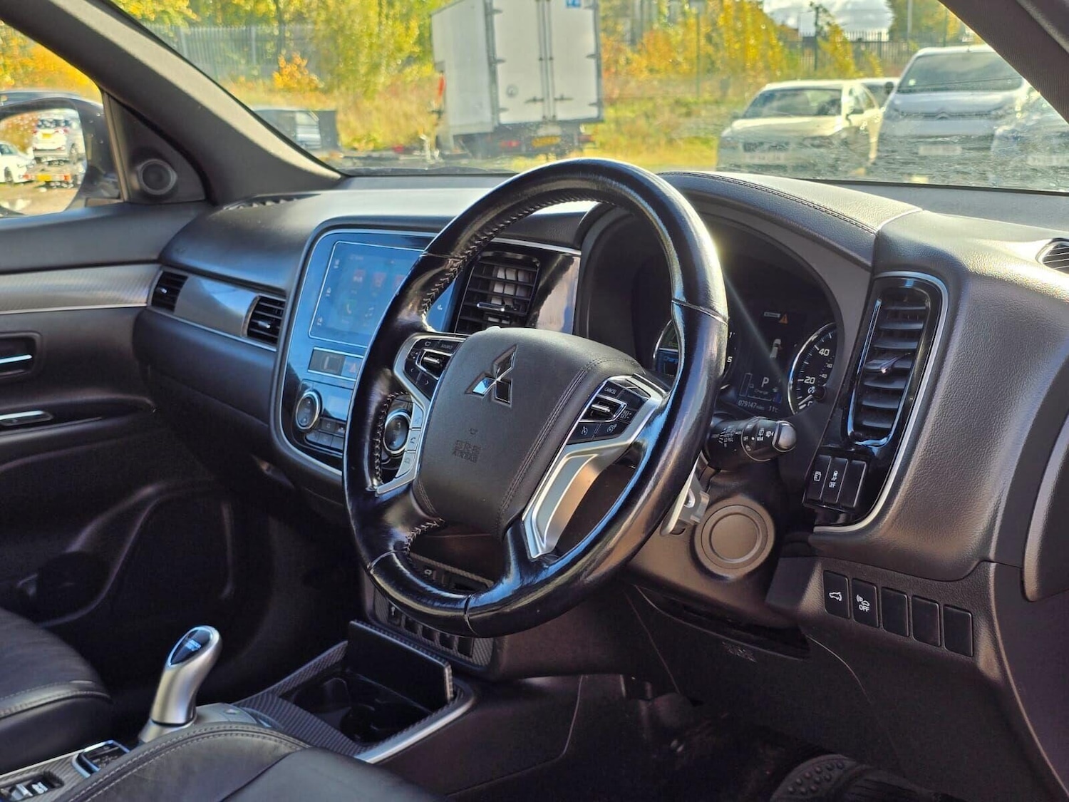 Used Mitsubishi Outlander 2018 for sale - 76098575: Photo 24