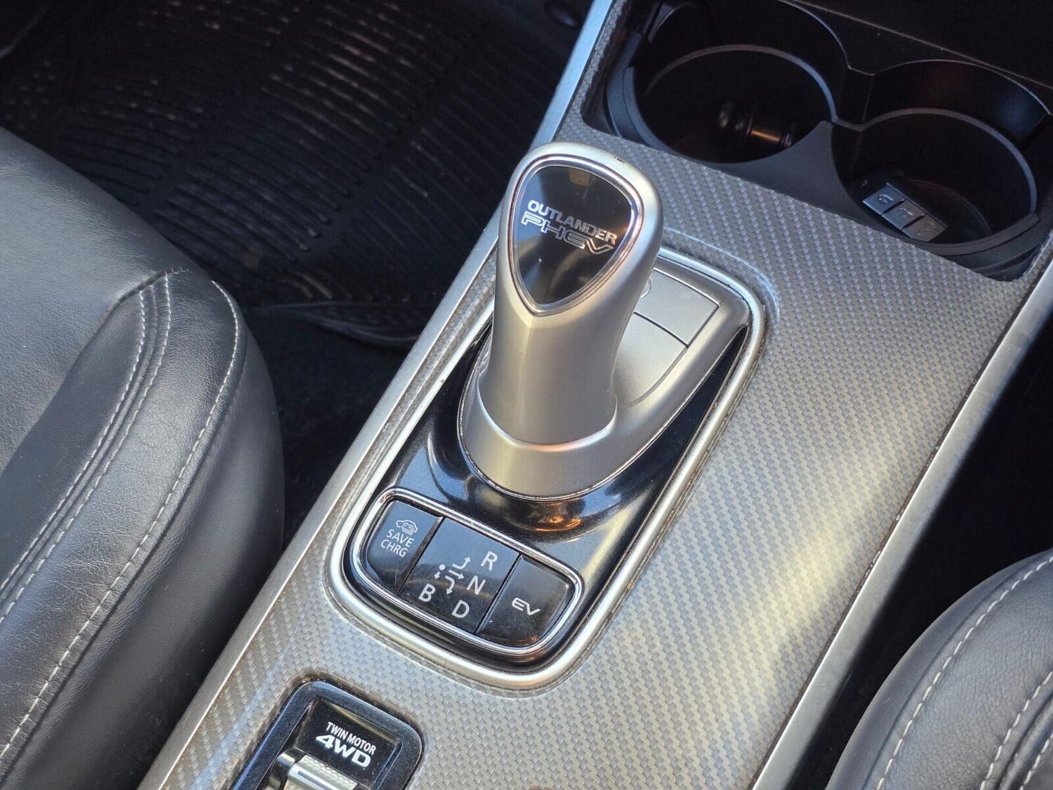 Used Mitsubishi Outlander 2018 for sale - 76098575: Photo 25