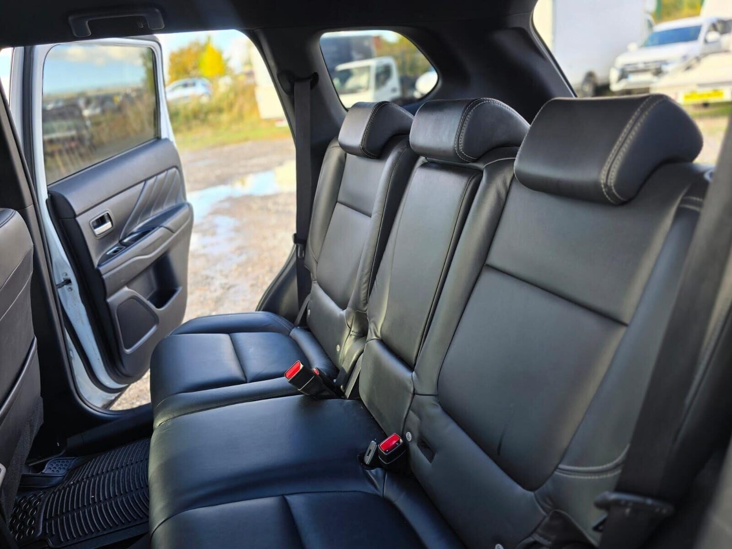 Used Mitsubishi Outlander 2018 for sale - 76098575: Photo 26