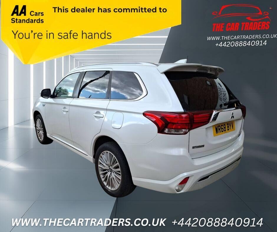 Used Mitsubishi Outlander 2018 for sale - 76098575: Photo 3