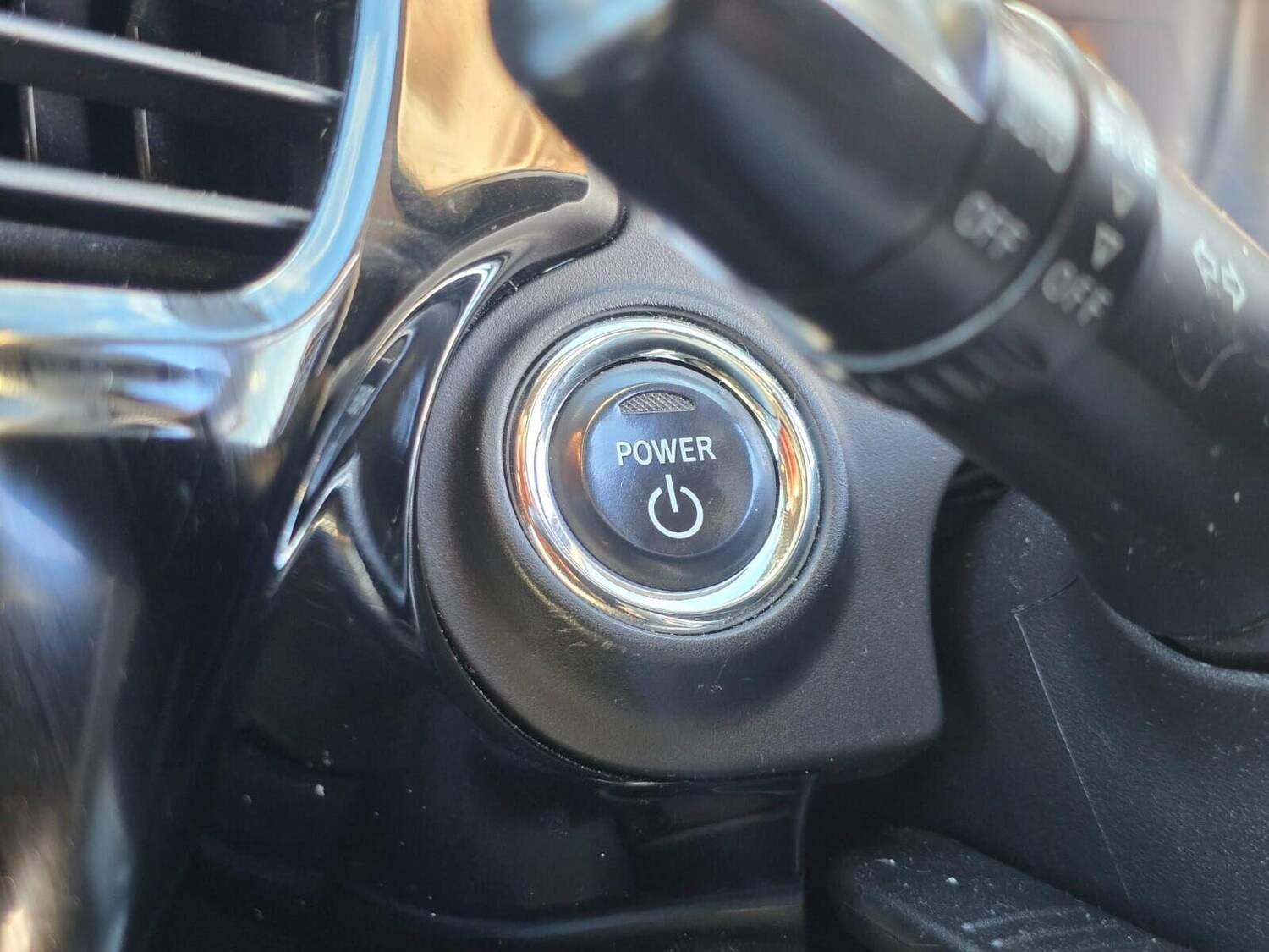 Used Mitsubishi Outlander 2018 for sale - 76098575: Photo 37