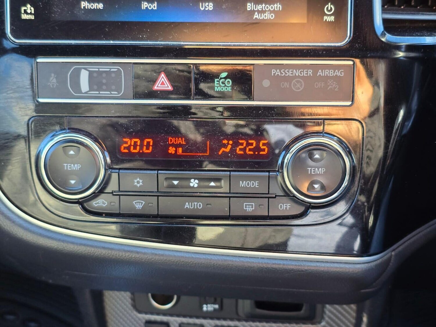 Used Mitsubishi Outlander 2018 for sale - 76098575: Photo 41