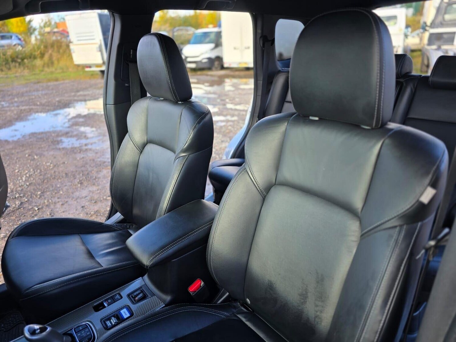 Used Mitsubishi Outlander 2018 for sale - 76098575: Photo 48