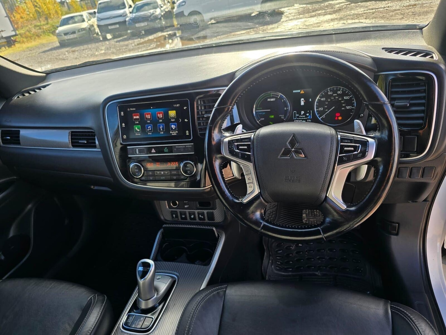 Used Mitsubishi Outlander 2018 for sale - 76098575: Photo 67