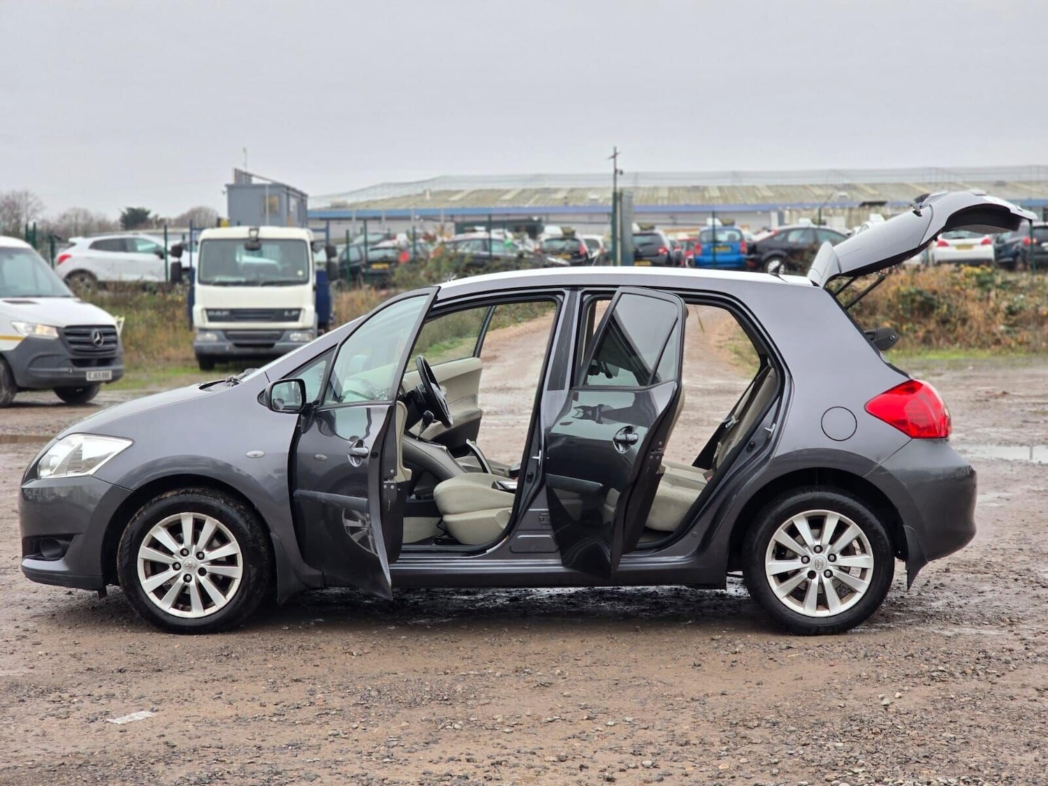 Used Toyota Auris 2008 for sale - 76985191: Photo 11