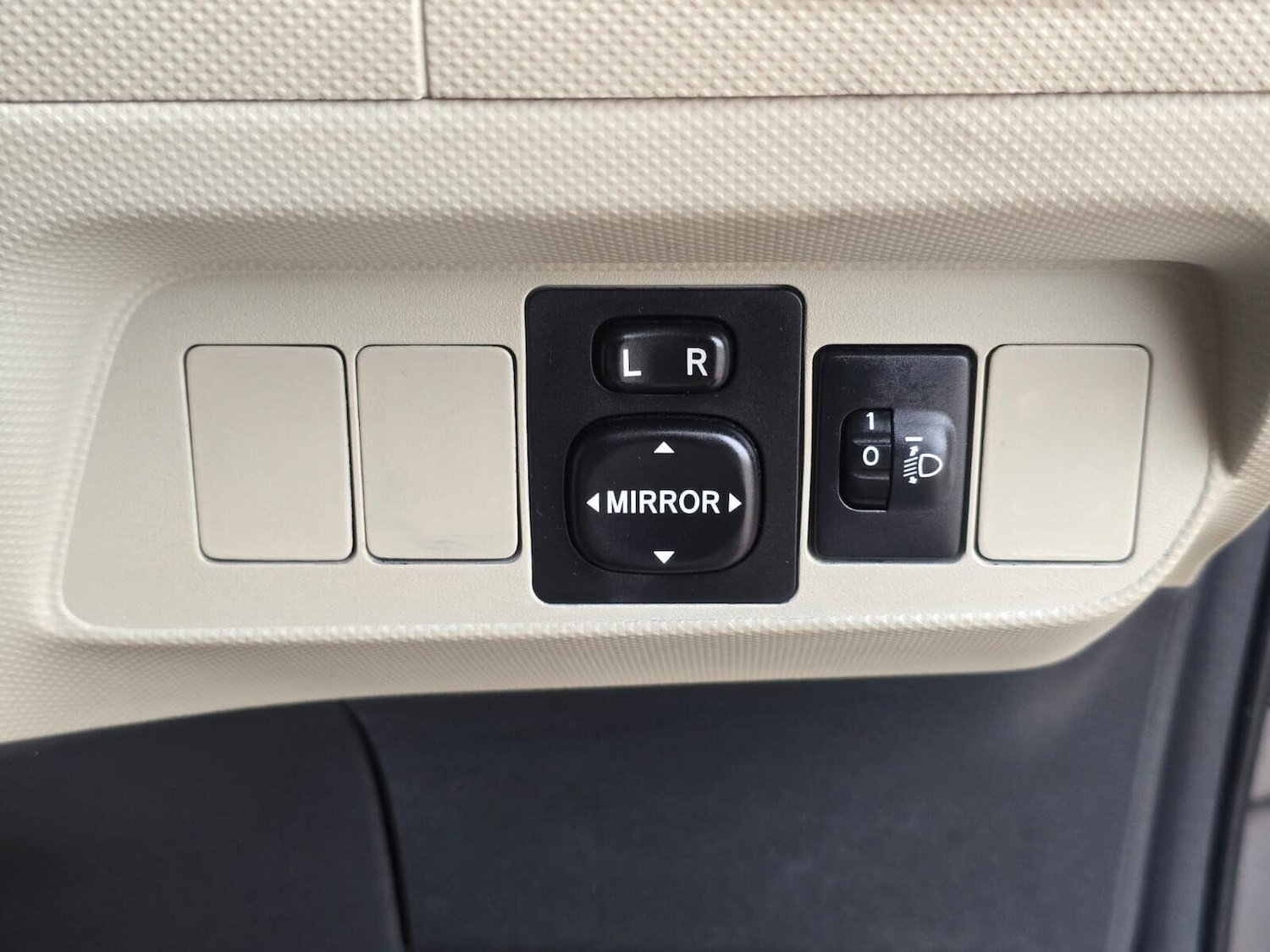 Used Toyota Auris 2008 for sale - 76985191: Photo 26