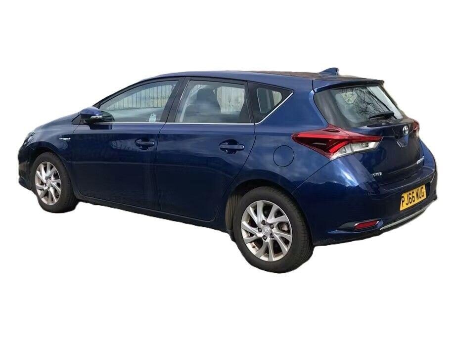 Used Toyota Auris 2016 for sale - 77844825: Photo 2
